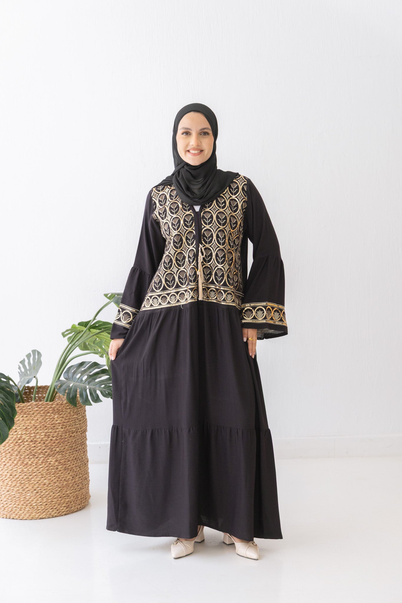 Maded Abaya
