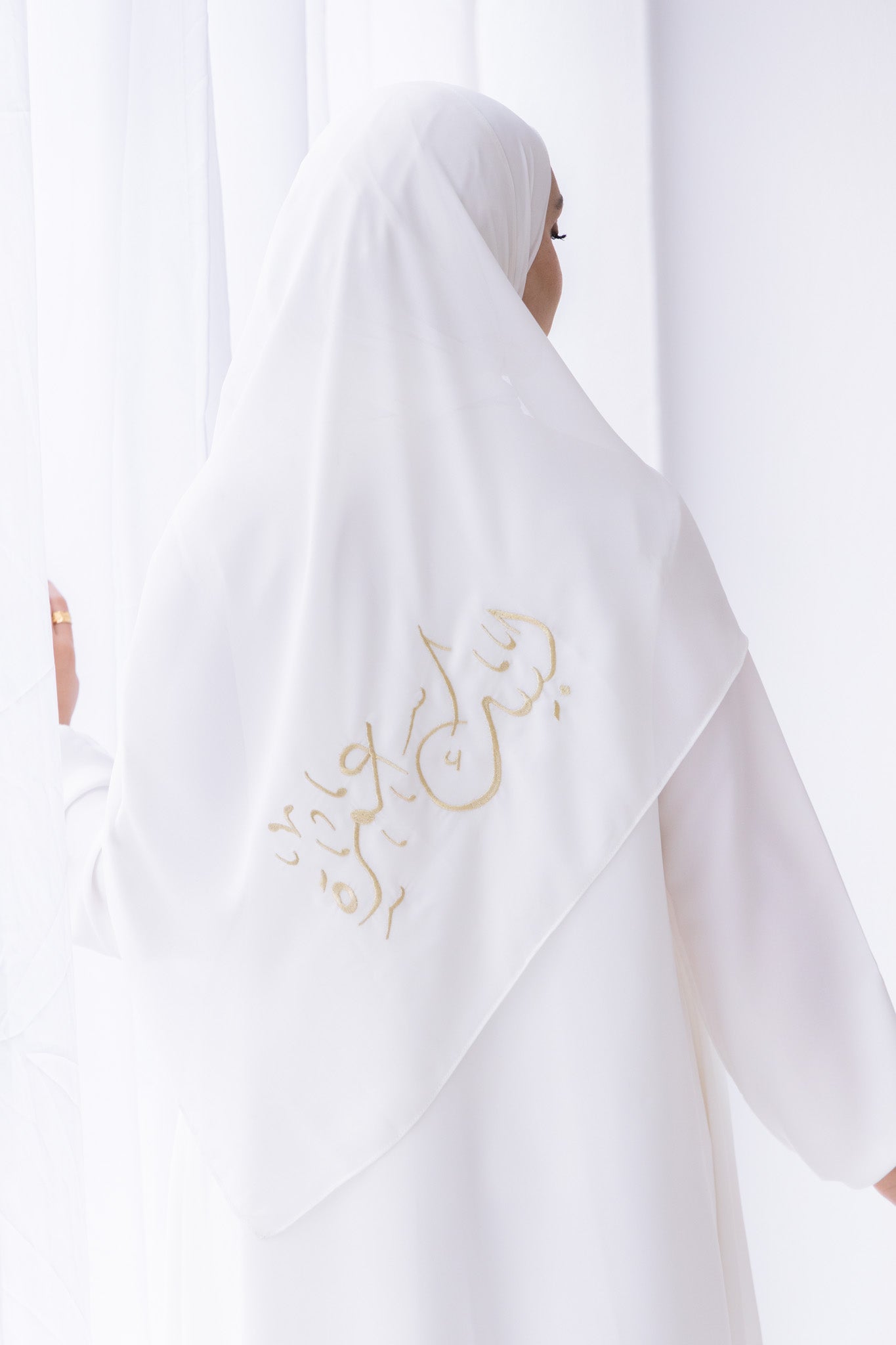 Labayk scarf for Umrah