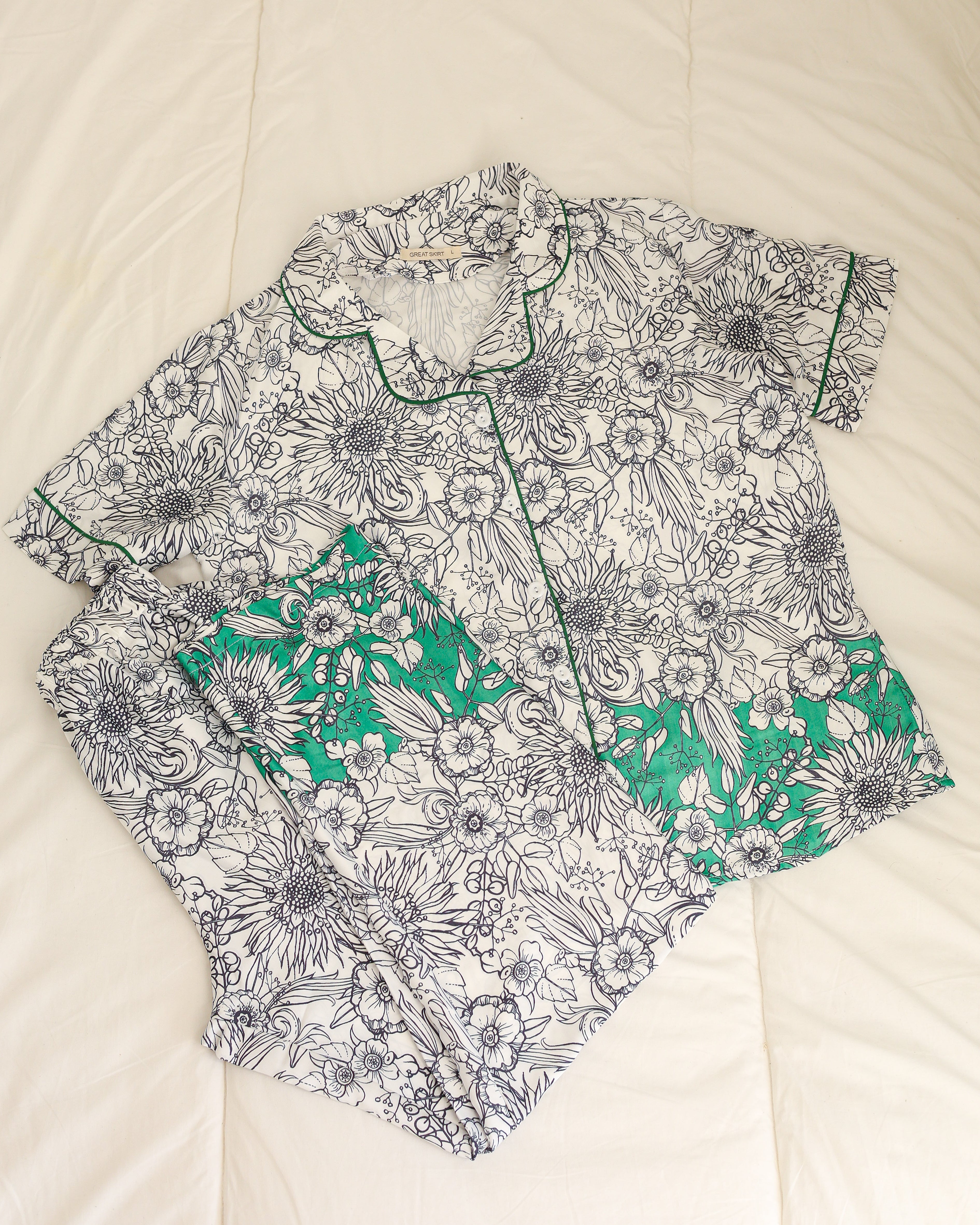 Green Satin Half-sleeves Pajama