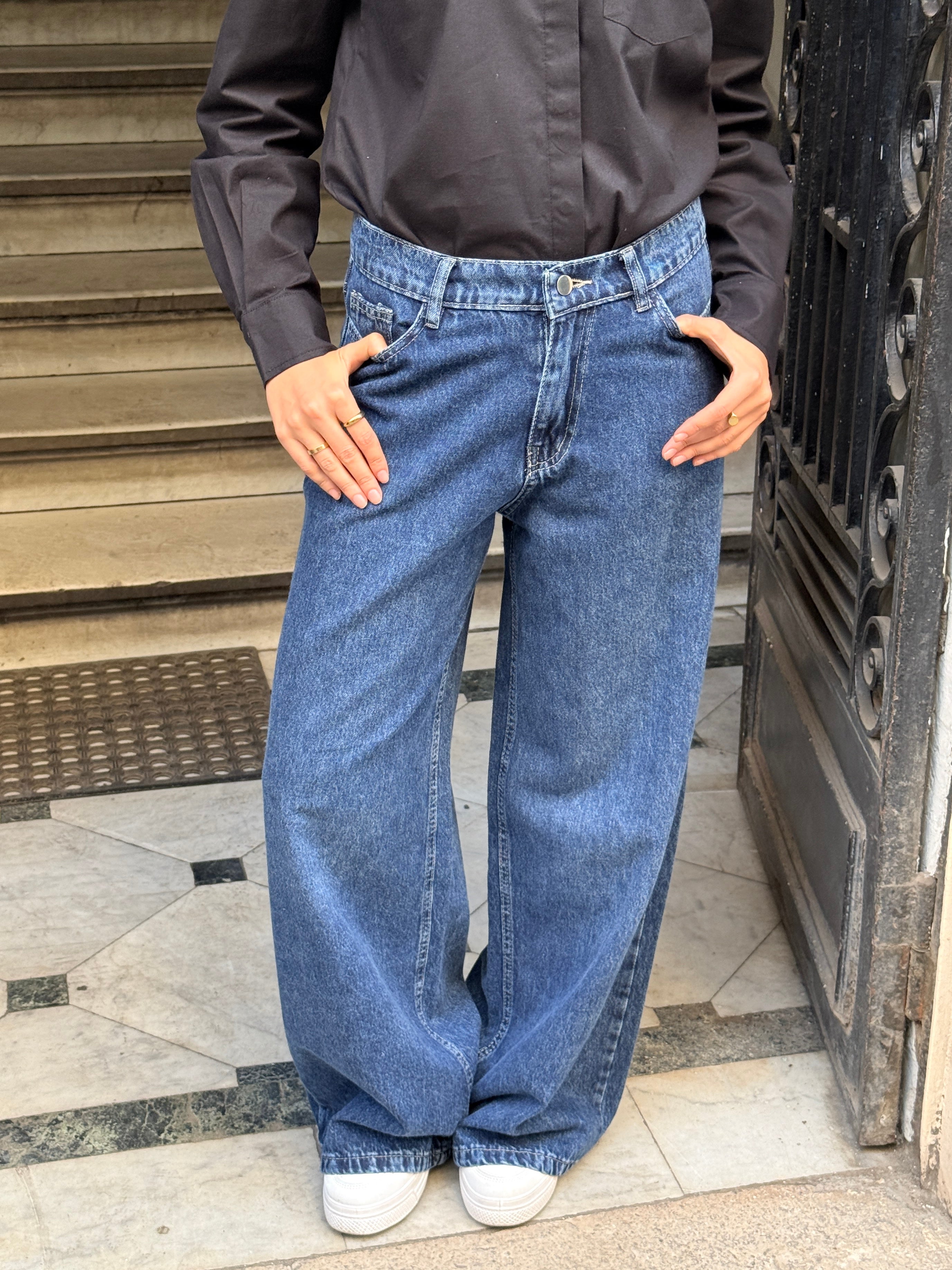 Wide leg jeans