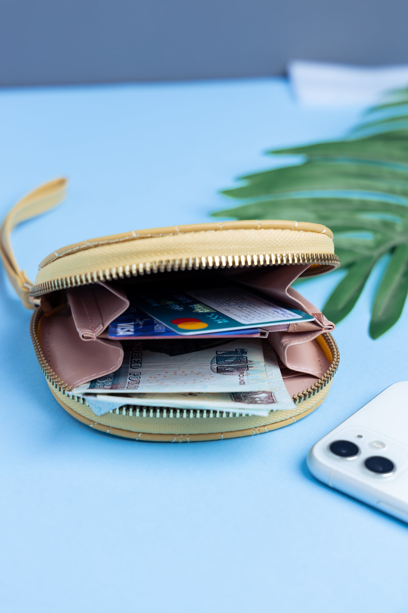 Oval Wallet