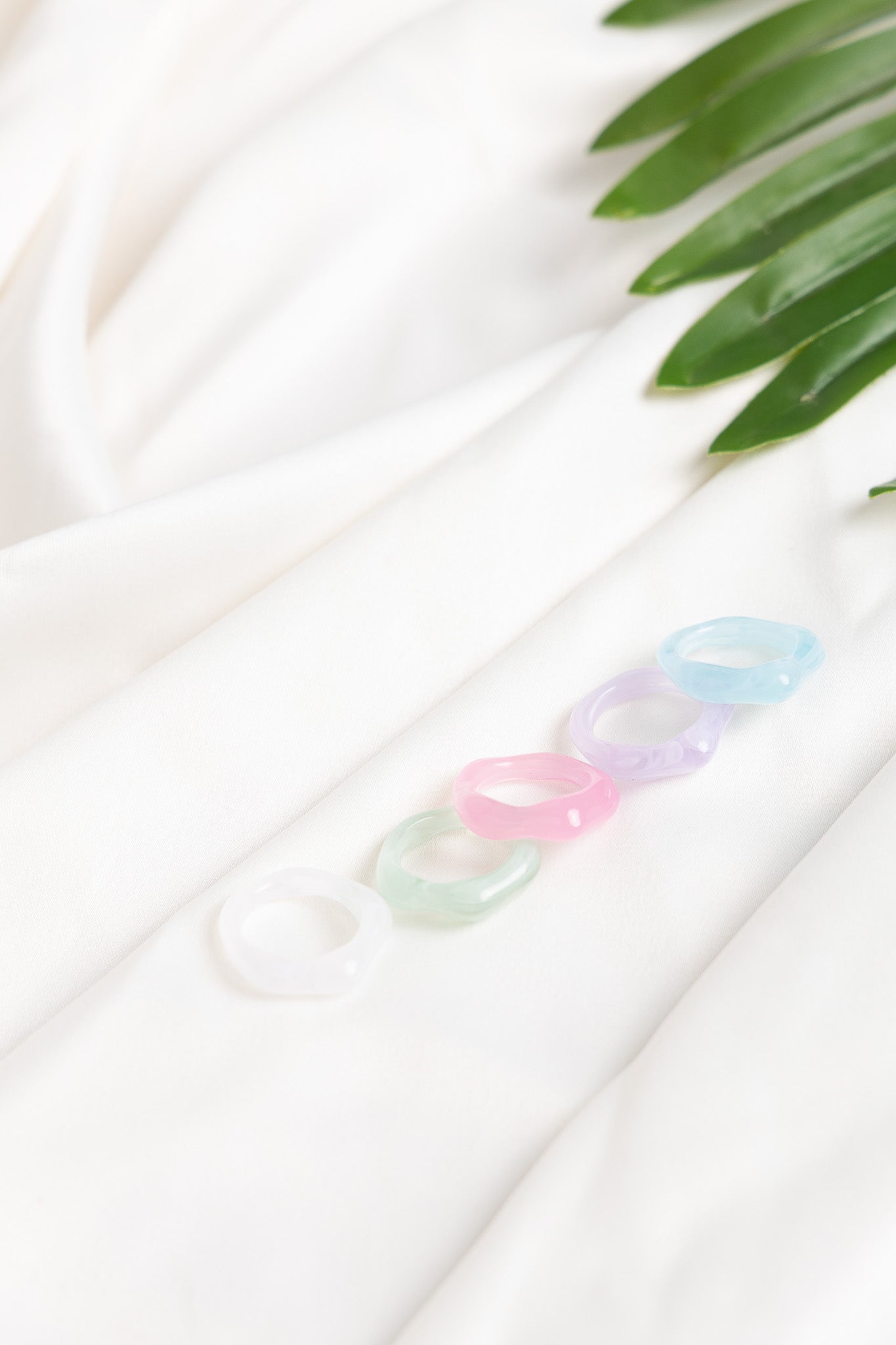 Acrylic rings Set