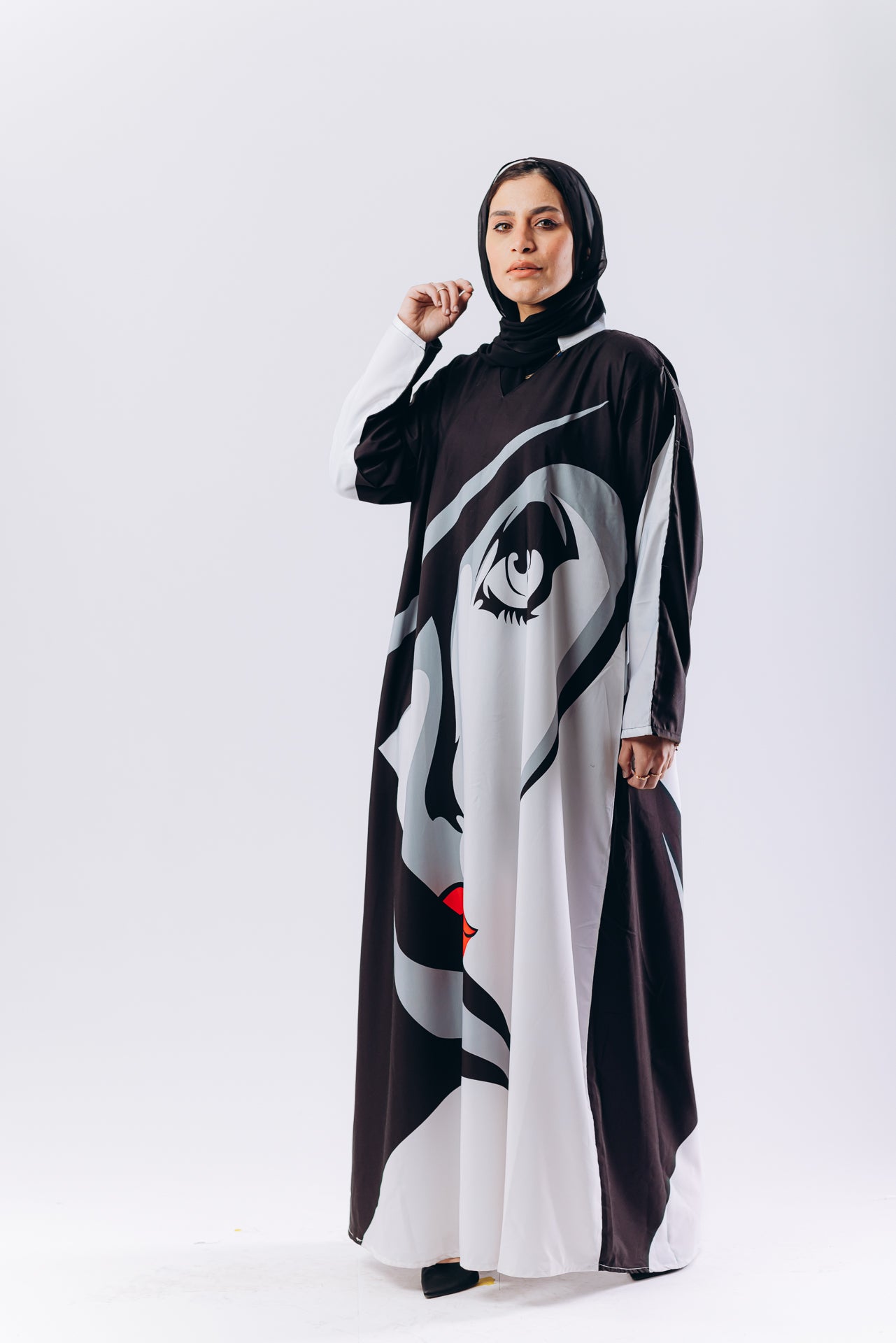 Folklore Istikbal Abaya