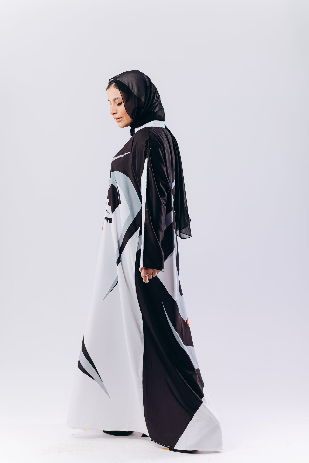 Folklore Istikbal Abaya