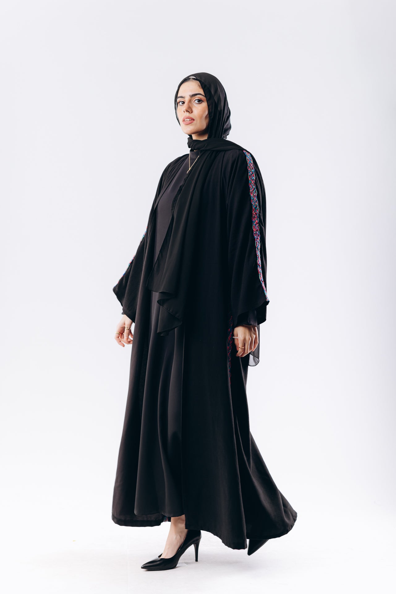Julia Abaya