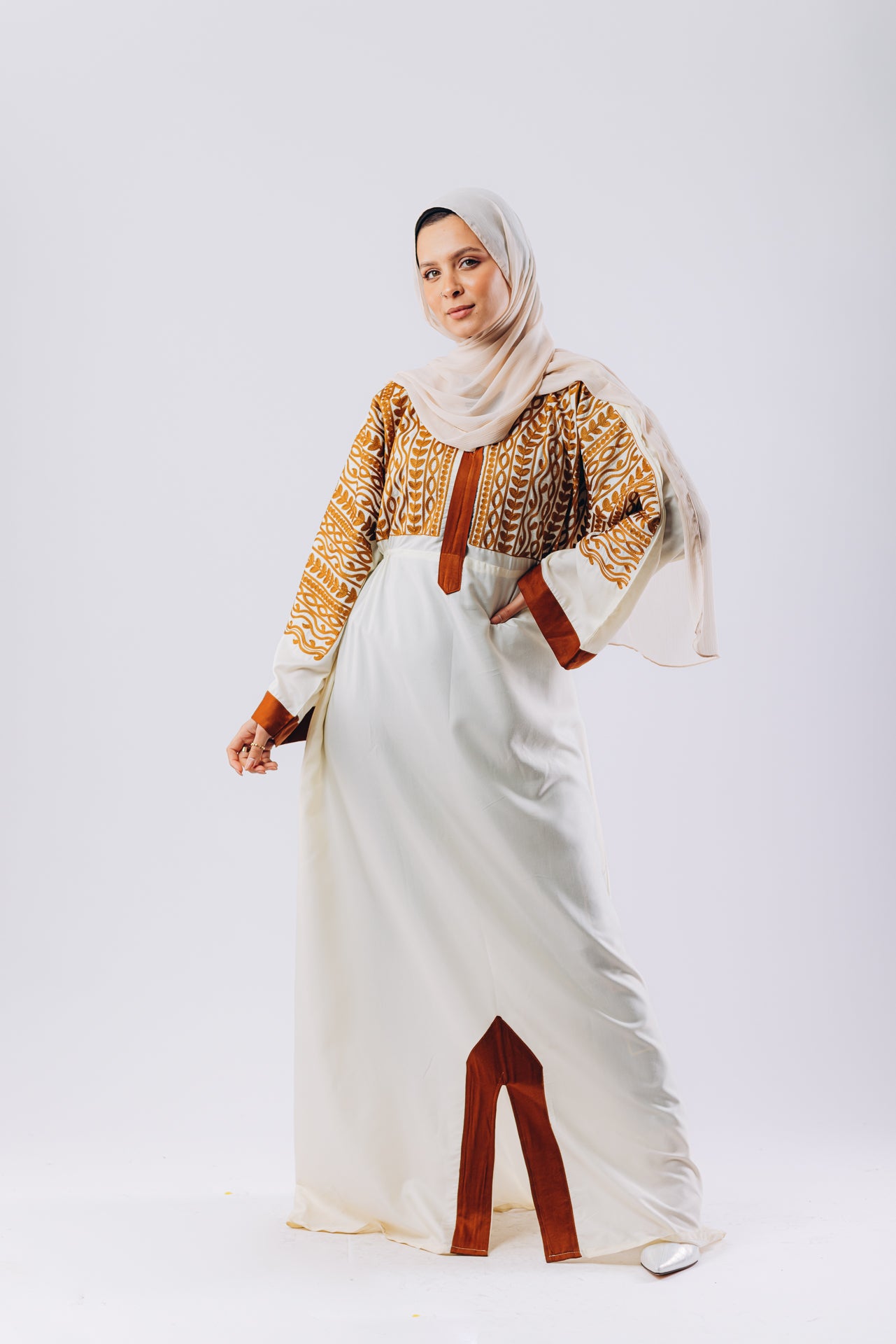 Zeina Istikbal Abaya