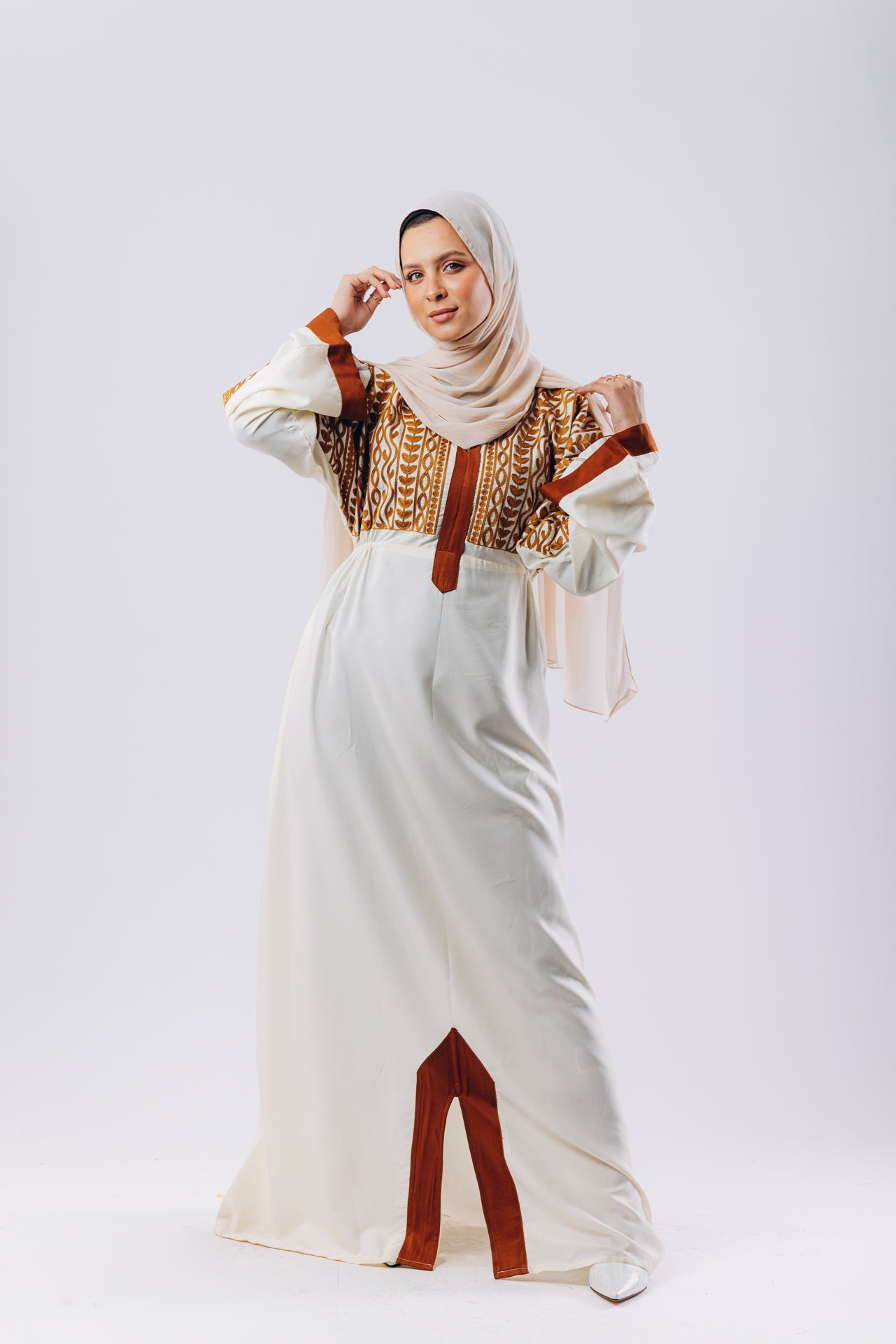 Zeina Istikbal Abaya